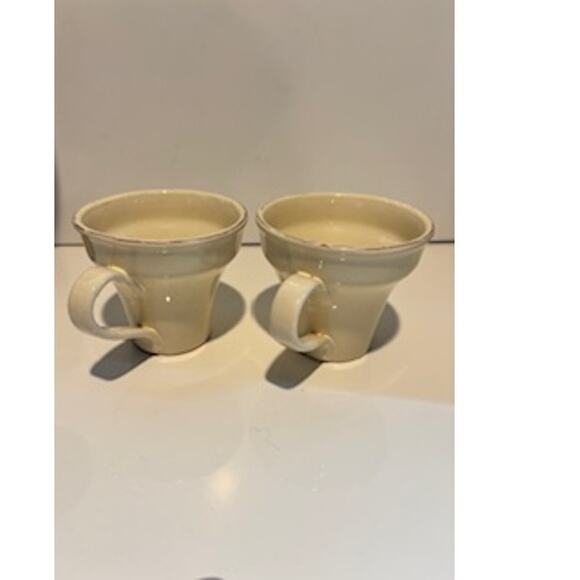 VIETRI Mugs Set of 2 Fresca Cream Rustic Edge Cups Made in Italy - Picture 7 of 10